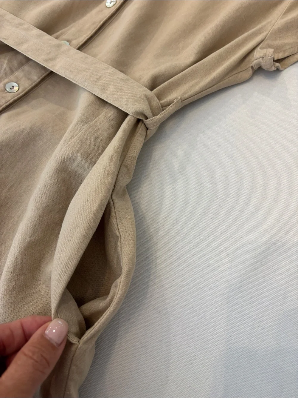 Love Tree Beige Short-Sleeve Collared Linen Blend Button Up Dress with Belt. S